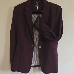 TOMMY HILFIGURE burgandy Nwt Blazer
